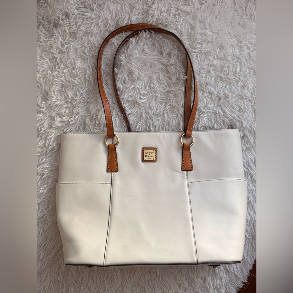 Dooney & Bourke Helena Shopper Tote in Patent White